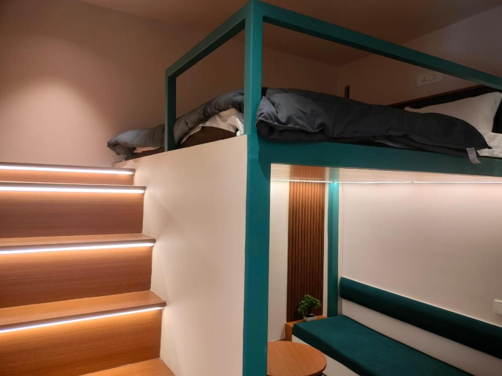 Joey'S Hostel Agra Agra  Bagian luar foto